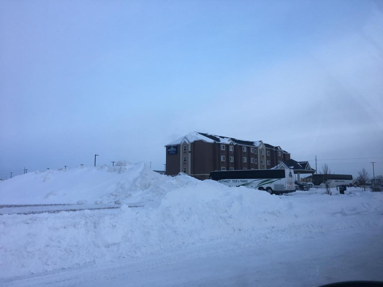 Microtel Inn & Suites By Wyndham Moorhead Fargo Area Exterior foto